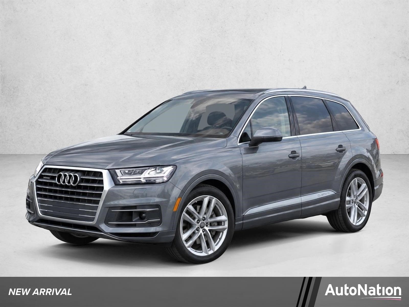 2017 Audi Q7 Prestige — photo 1 of 30