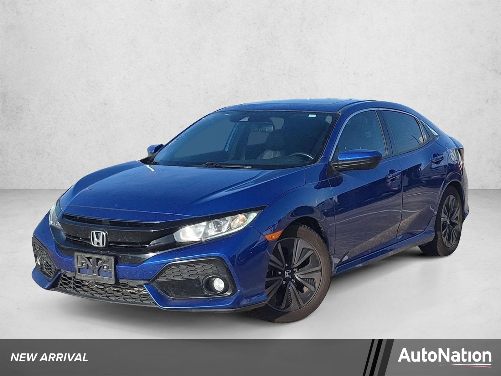 2018 Honda Civic Hatchback EX-L Navi — photo 1 of 17