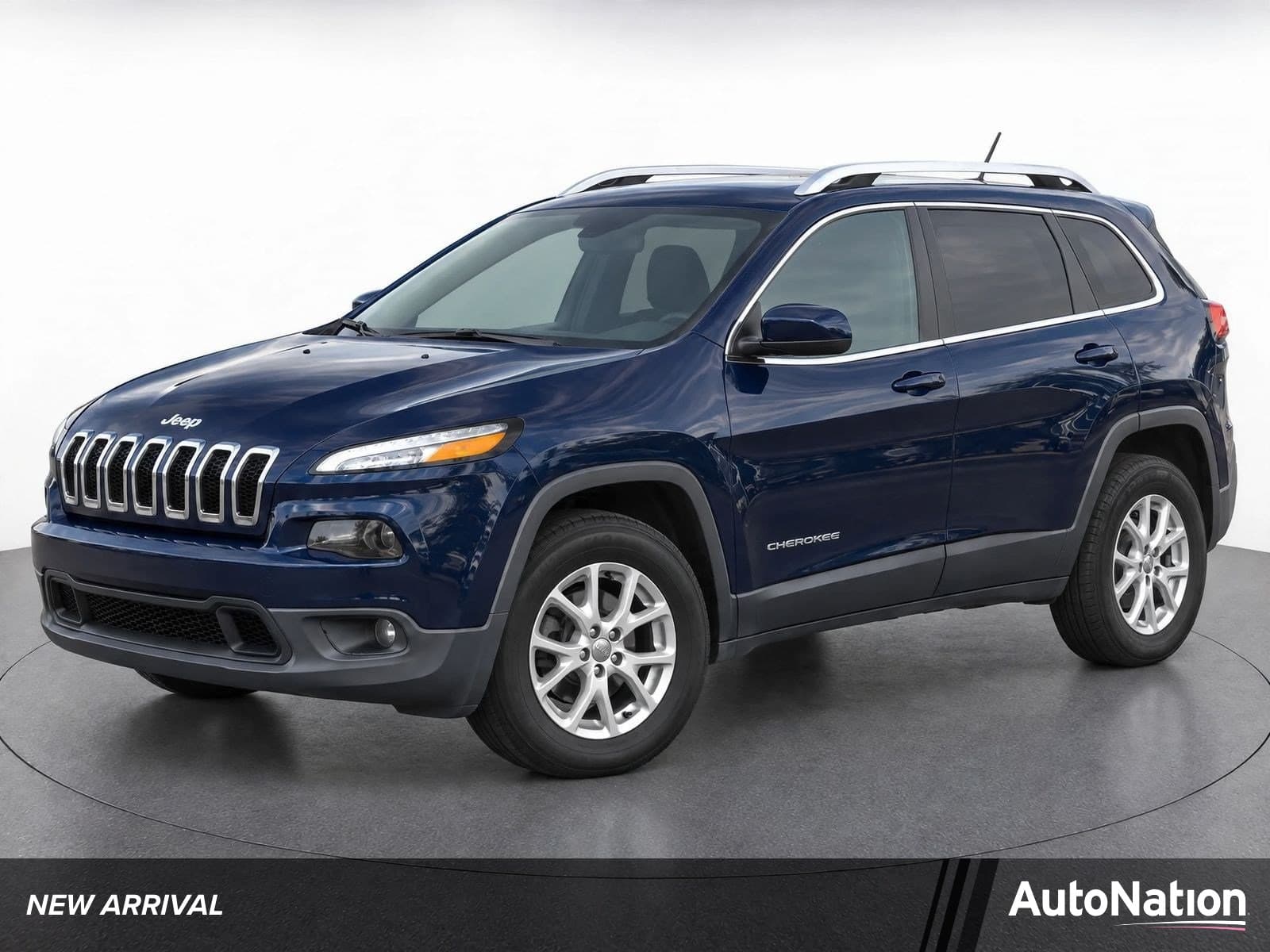 2014 Jeep Cherokee Latitude — photo 1 of 24