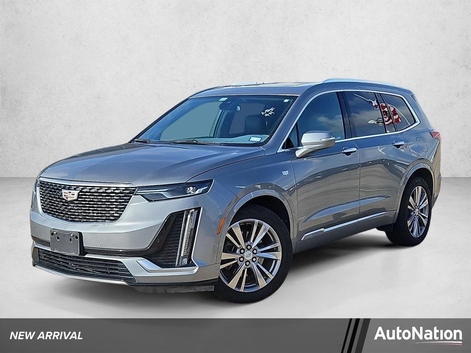 2023 Cadillac XT6 FWD Premium Luxury — photo 1 of 23