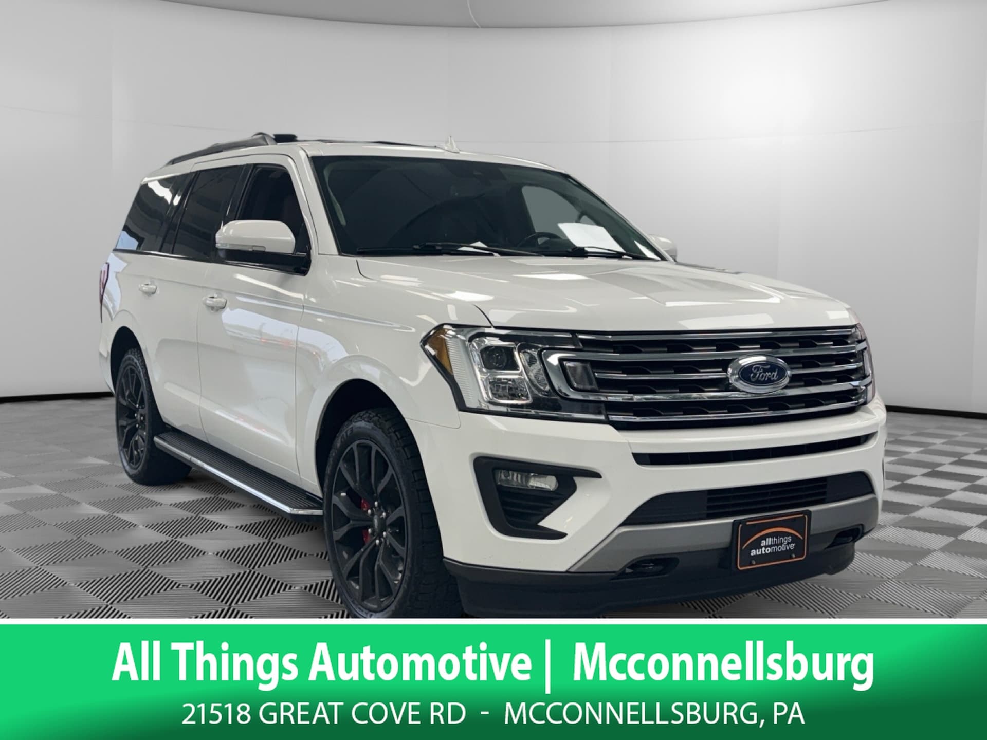 2021 Ford Expedition XLT — photo 1 of 40