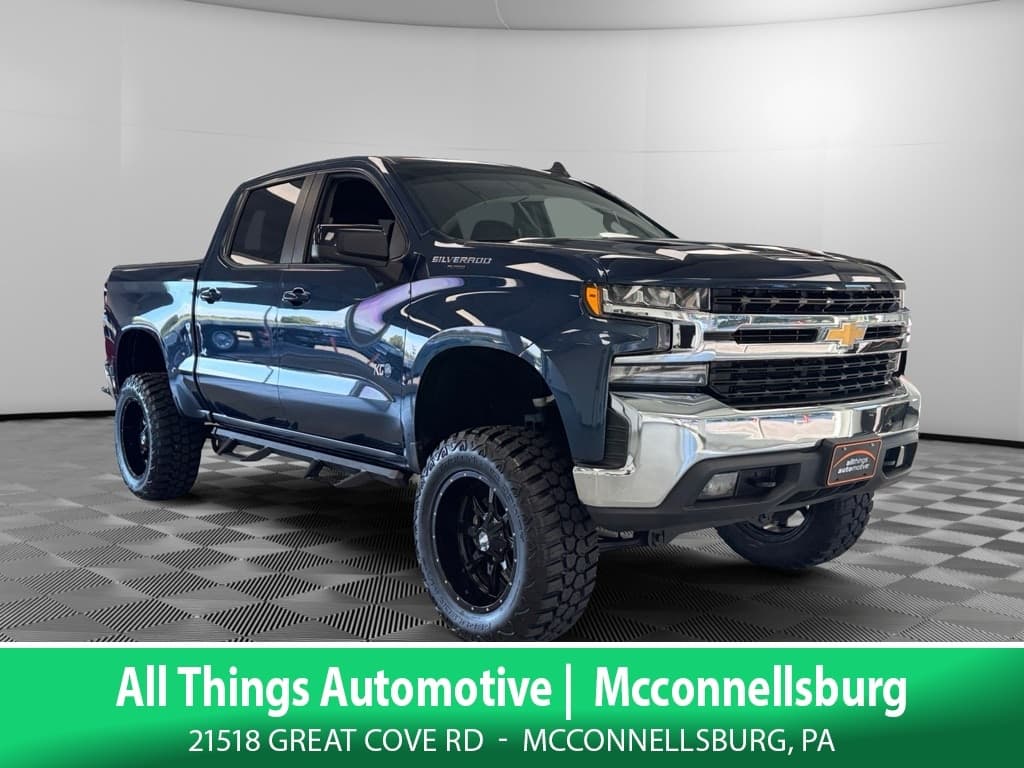 2021 Chevrolet Silverado 1500 LT — photo 1 of 33