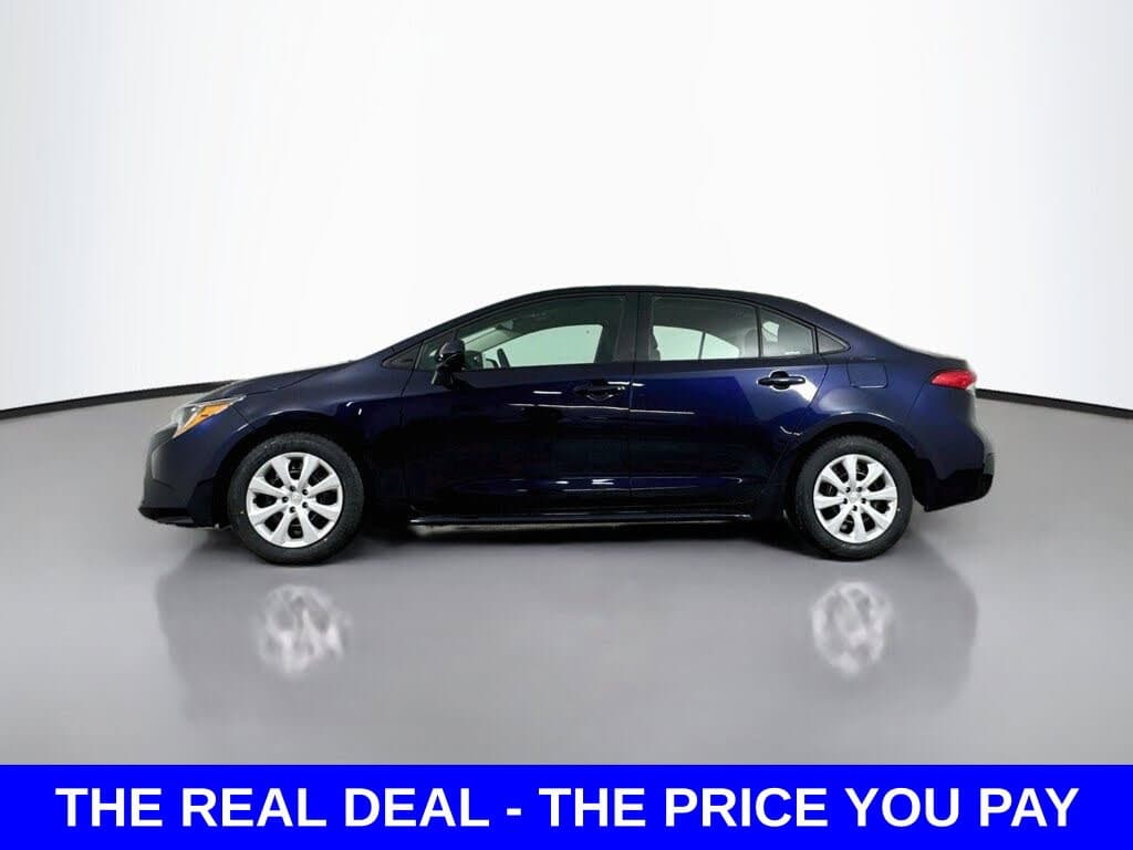 2024 Toyota Corolla LE — photo 1 of 7