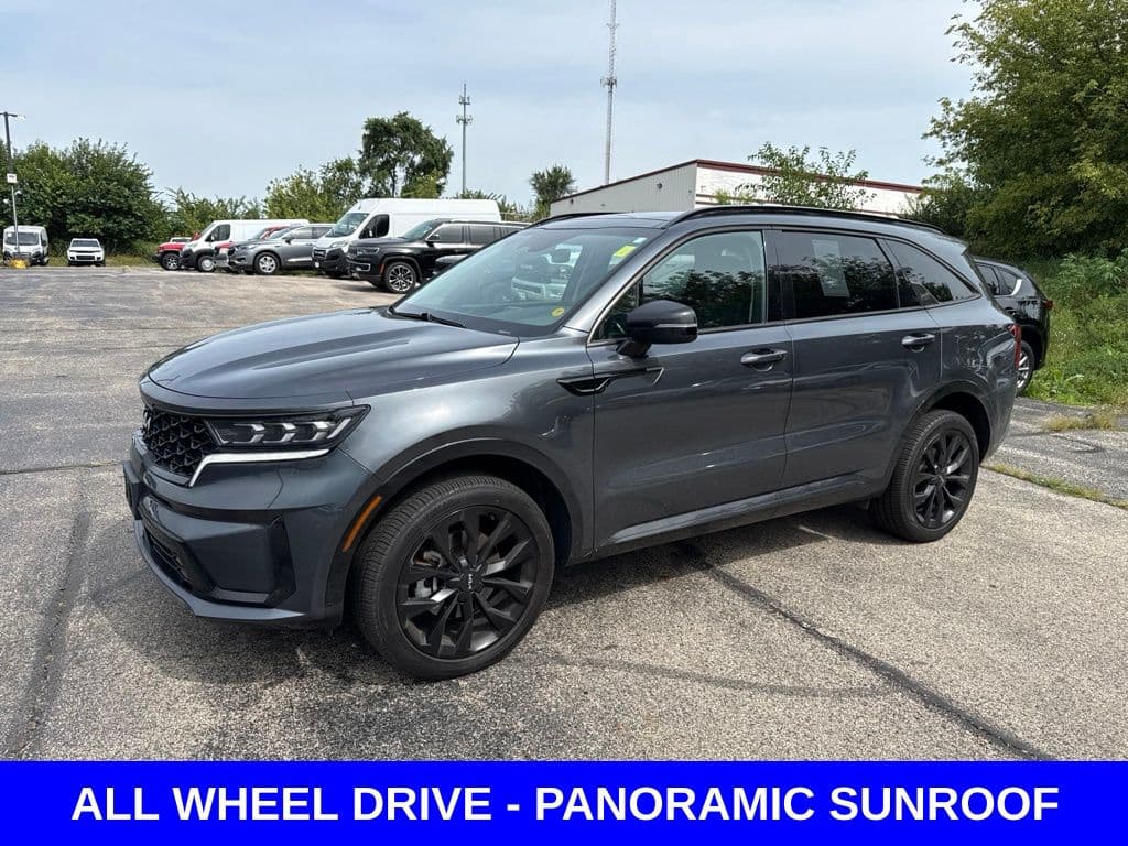2022 Kia Sorento SX — photo 1 of 6
