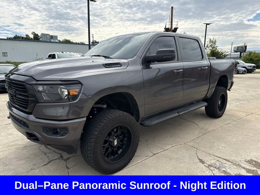 2021 RAM 1500 Base — photo 1 of 5