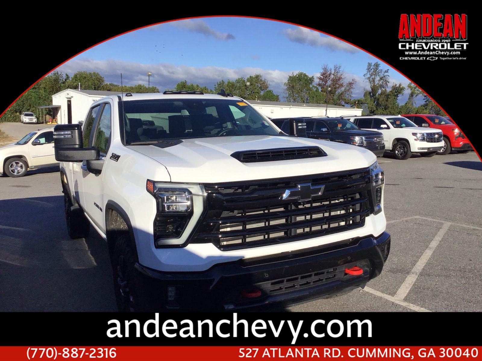 2025 Chevrolet Silverado 2500HD LT — photo 1 of 9