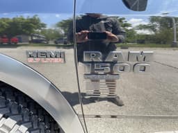 Extra Photo