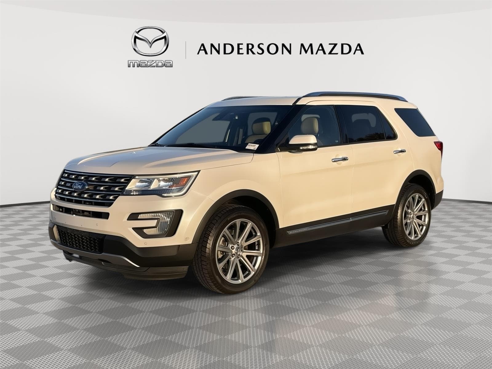 2017 Ford Explorer Base — photo 1 of 44