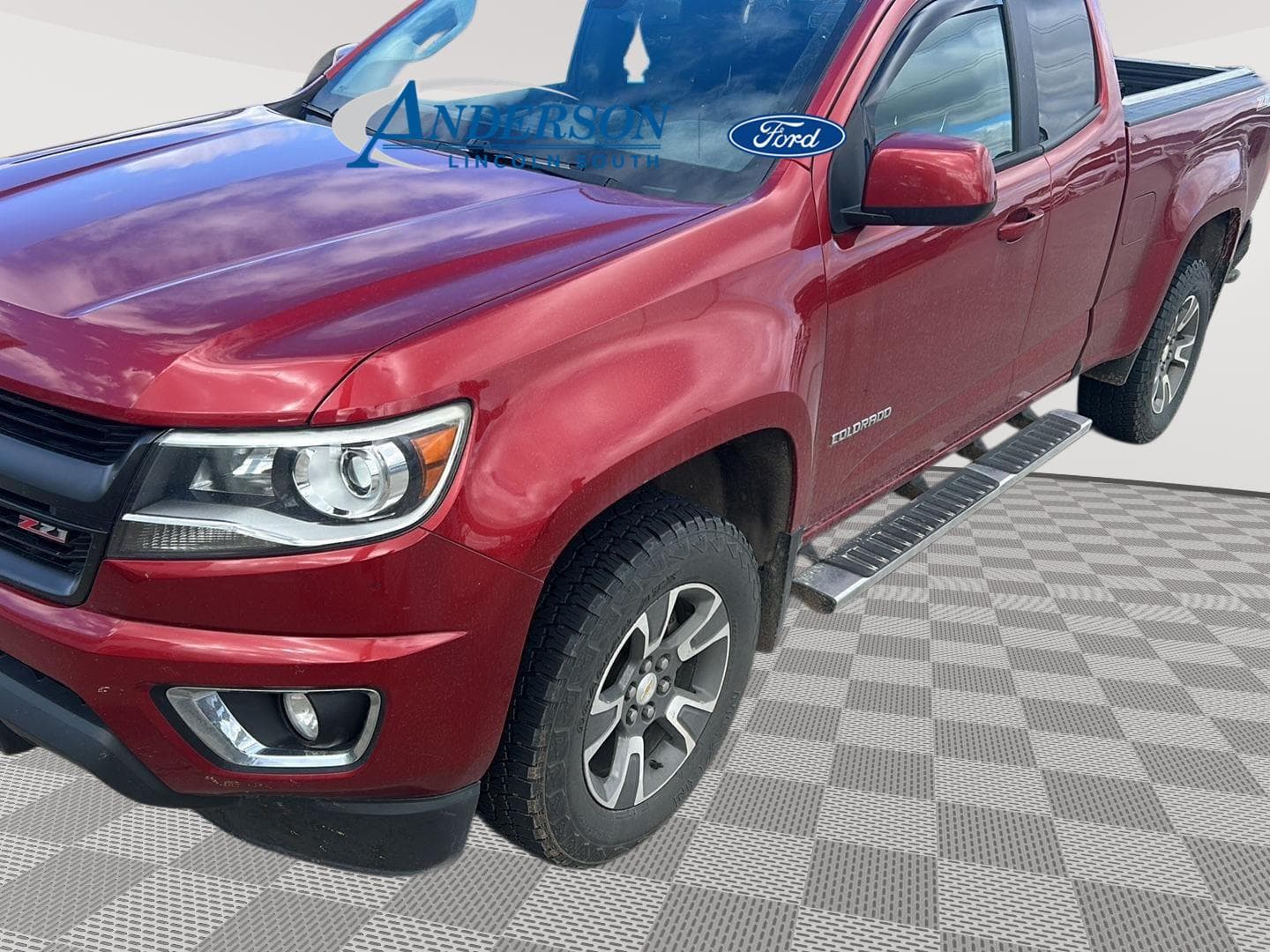 2018 Chevrolet Colorado Base — photo 1 of 12