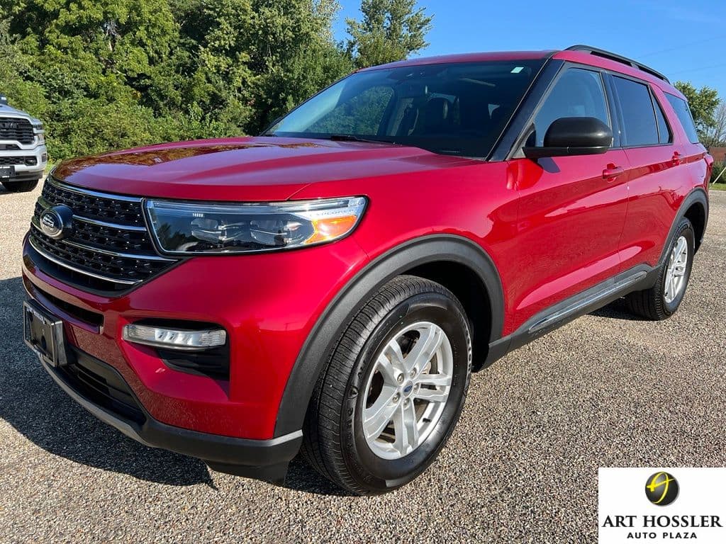 2021 Ford Explorer XLT — photo 1 of 48