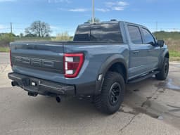 Extra Photo