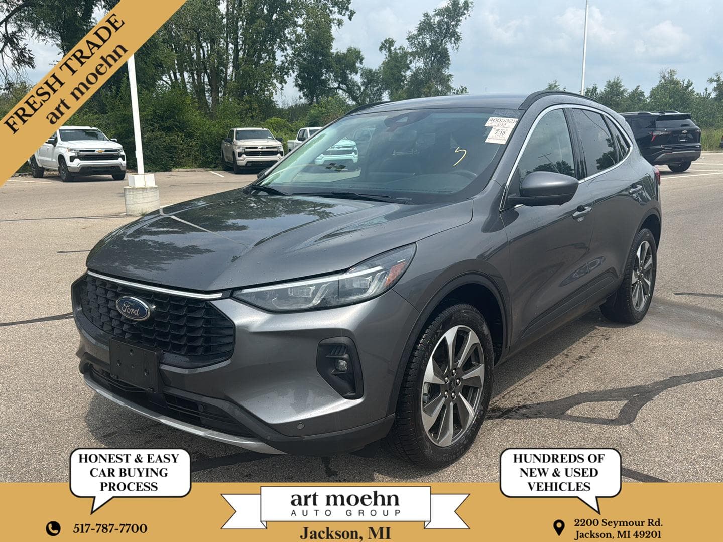 2024 Ford Escape Platinum — photo 1 of 14