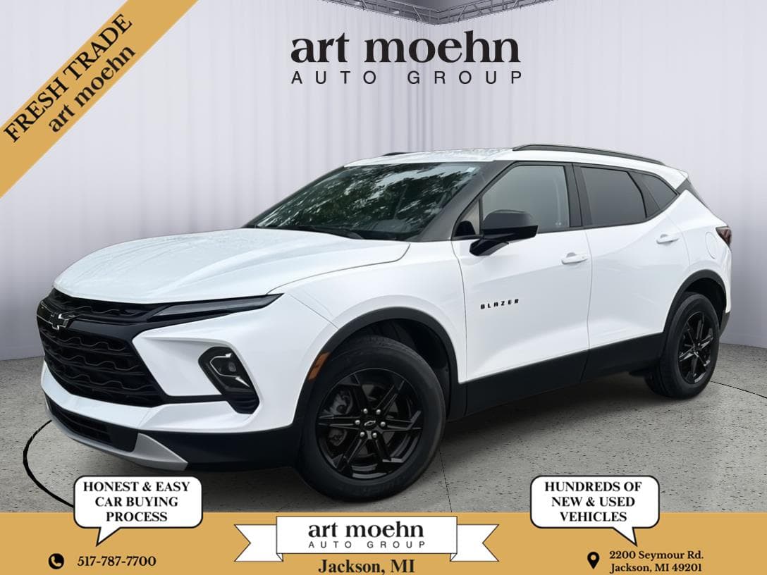 2023 Chevrolet Blazer LT — photo 1 of 31