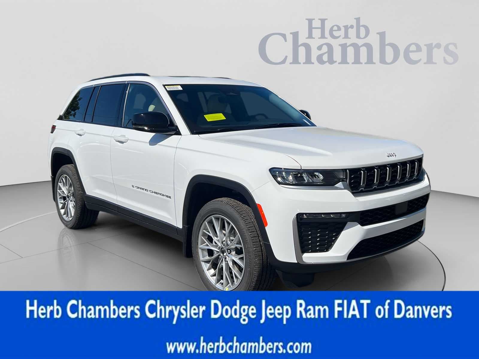 2027 Jeep Grand Cherokee Limited — photo 1 of 35