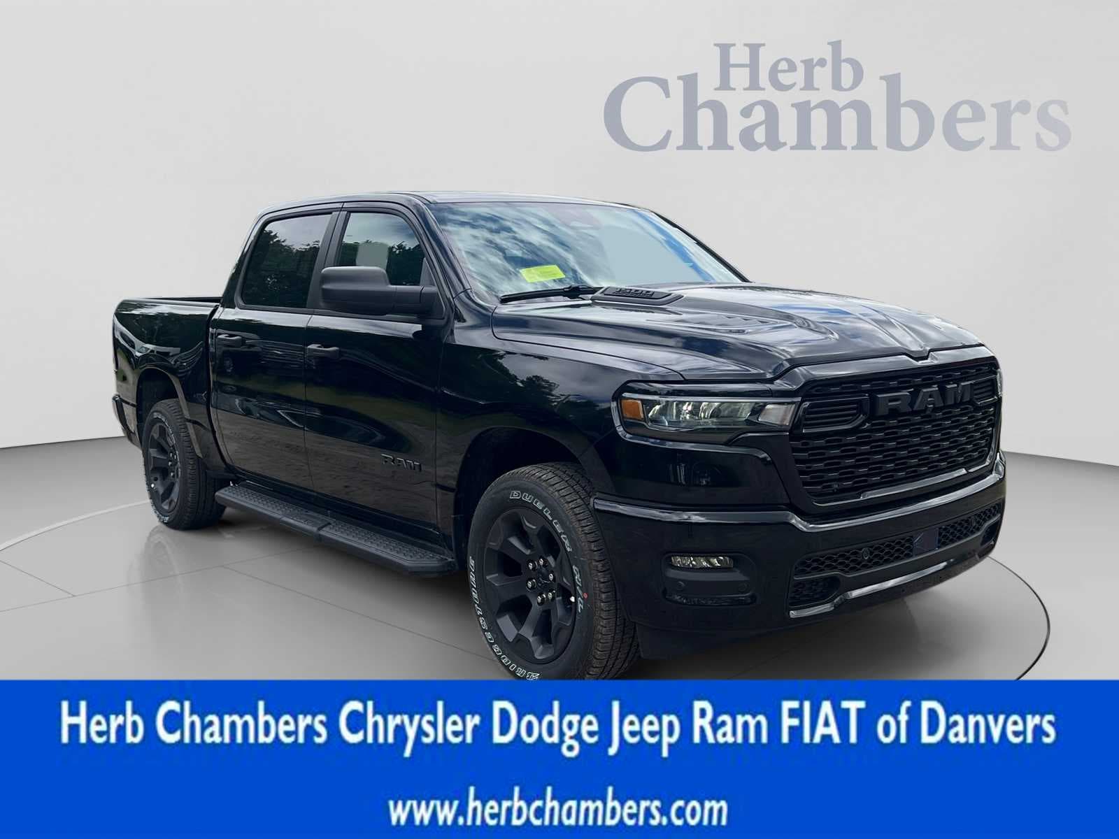2026 RAM 1500 EXPRESS CREW CAB 4X4 5'7 BOX — photo 1 of 32