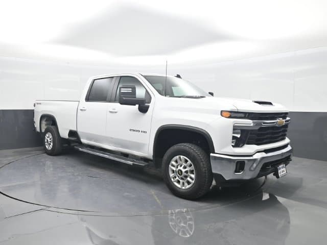 2025 Chevrolet Silverado 2500HD LT — photo 1 of 55