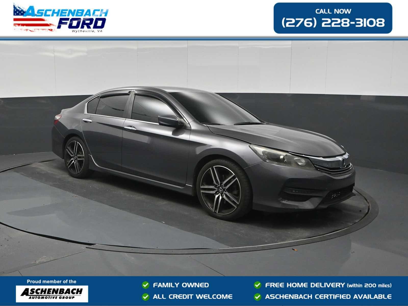 2017 Honda Accord Sedan Sport SE — photo 1 of 31