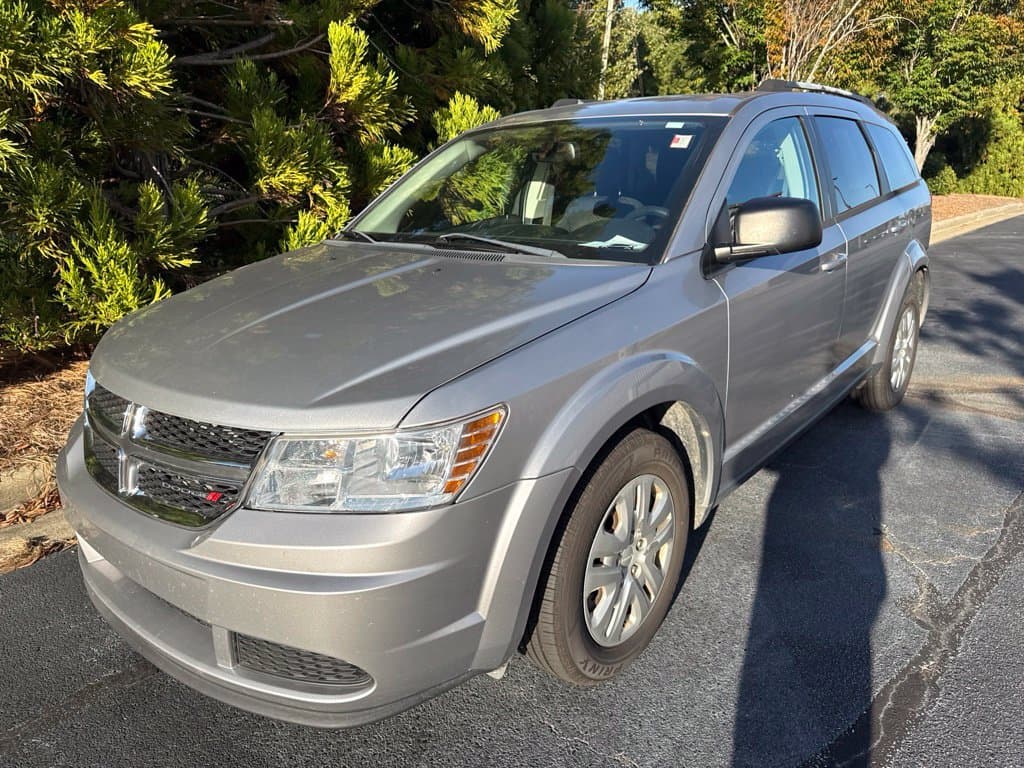 2018 Dodge Journey SE — photo 1 of 4