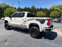 Extra Photo
