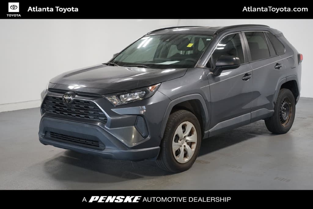 2021 Toyota RAV4 LE — photo 1 of 7