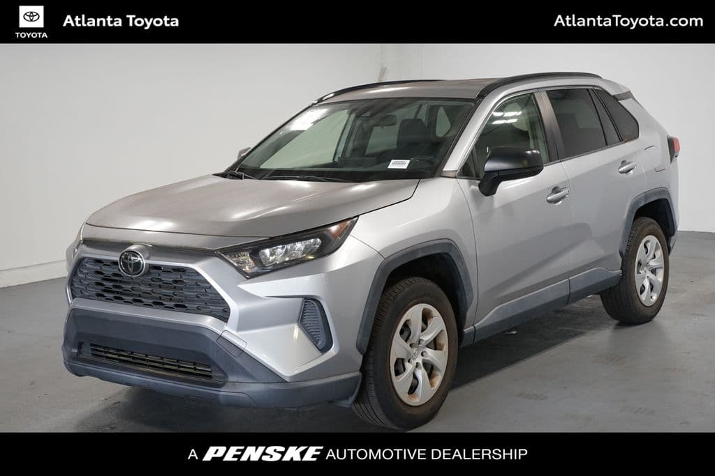 2020 Toyota RAV4 LE — photo 1 of 7