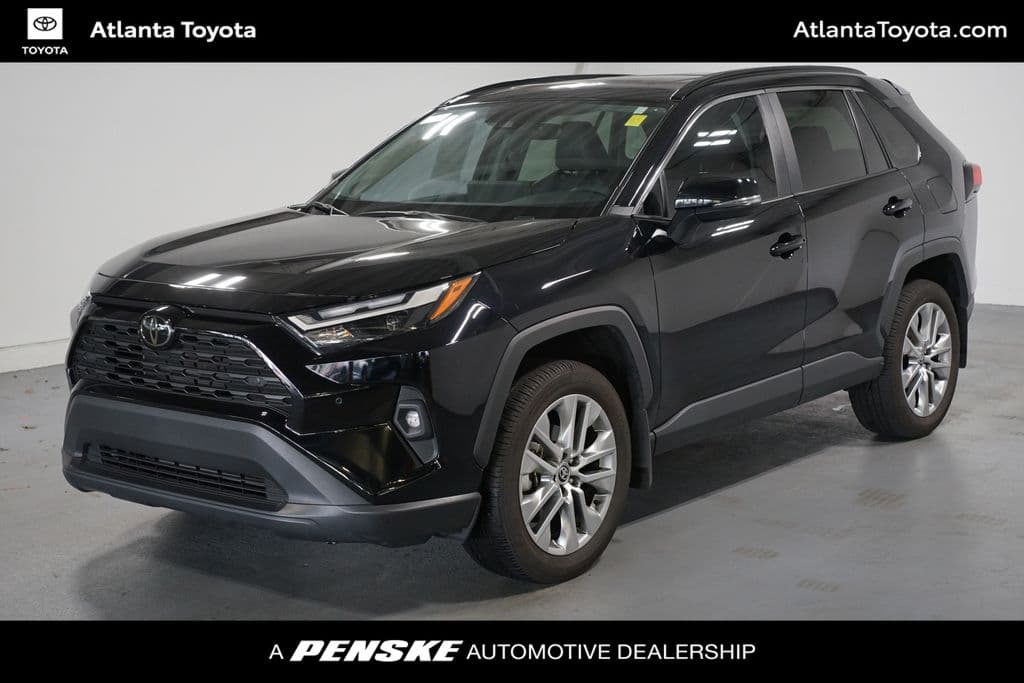 2025 Toyota RAV4 XLE Premium — photo 1 of 7