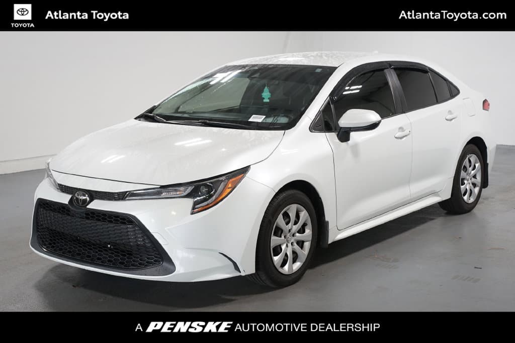 2022 Toyota Corolla LE — photo 1 of 7