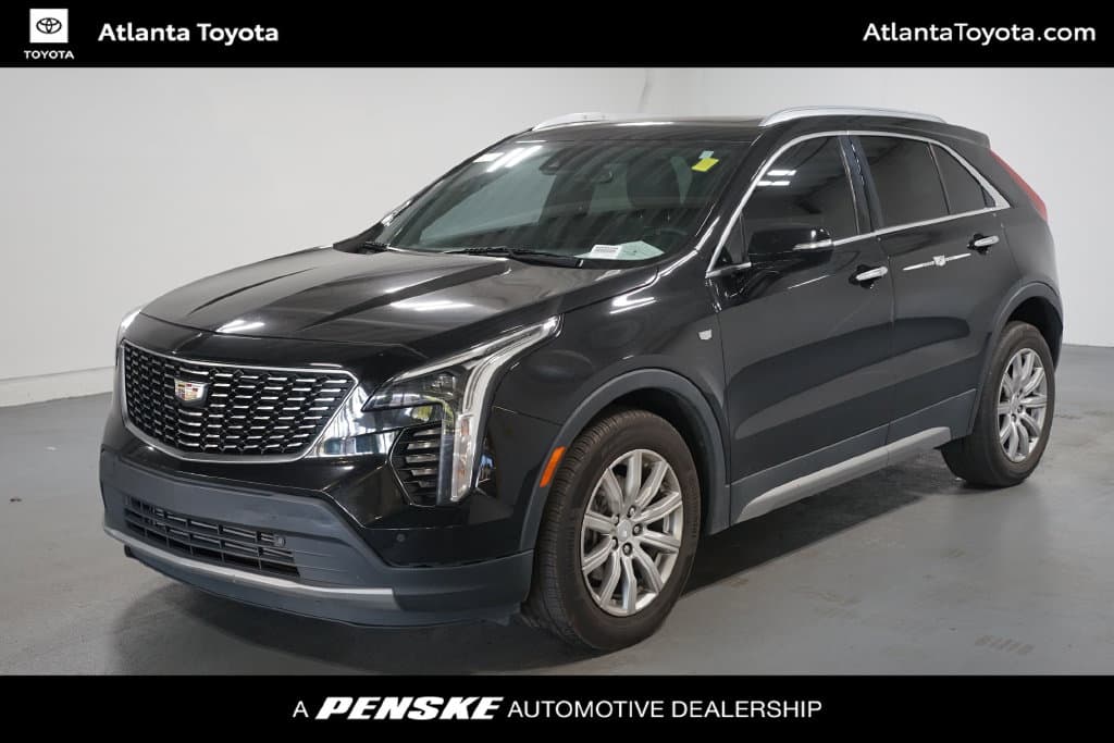 2022 Cadillac XT4 FWD Premium Luxury — photo 1 of 7