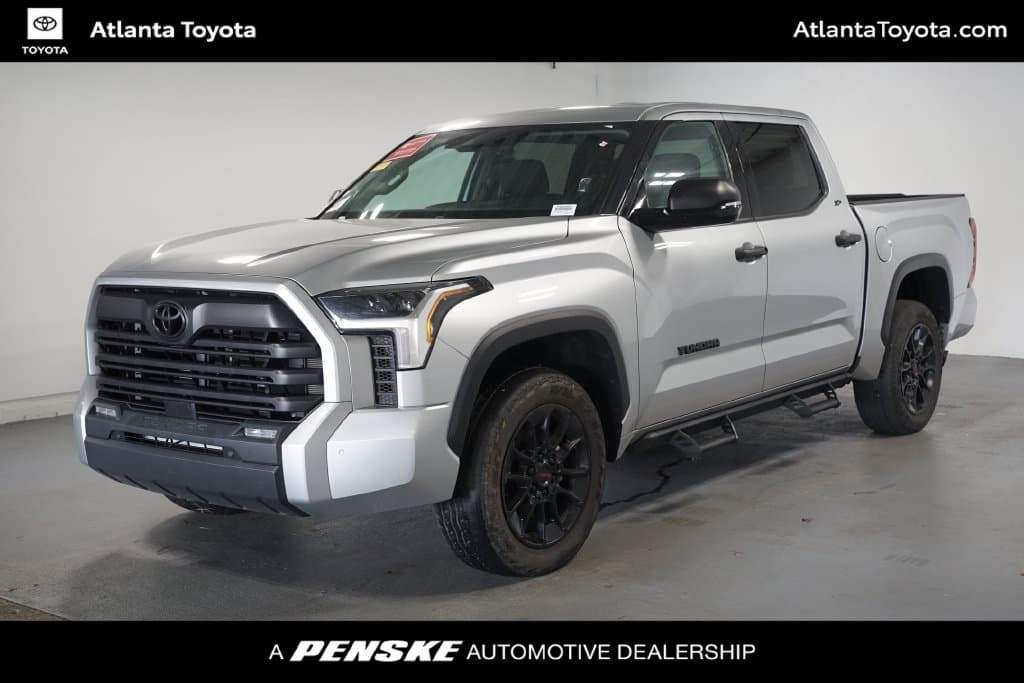 2023 Toyota Tundra 4WD SR5 — photo 1 of 7