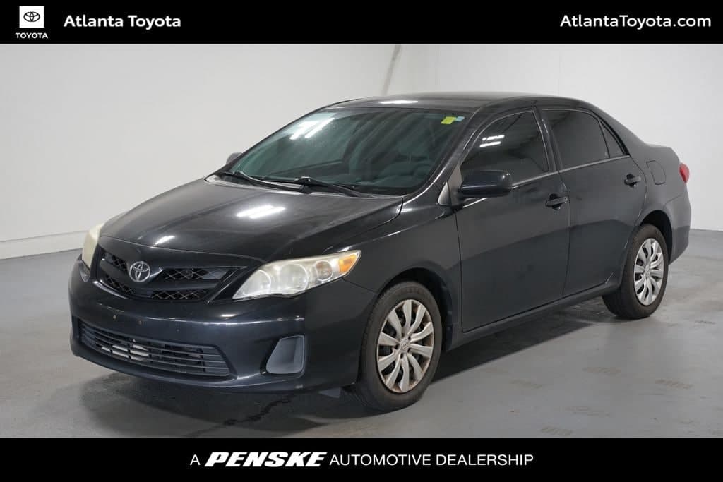 2012 Toyota Corolla LE — photo 1 of 7