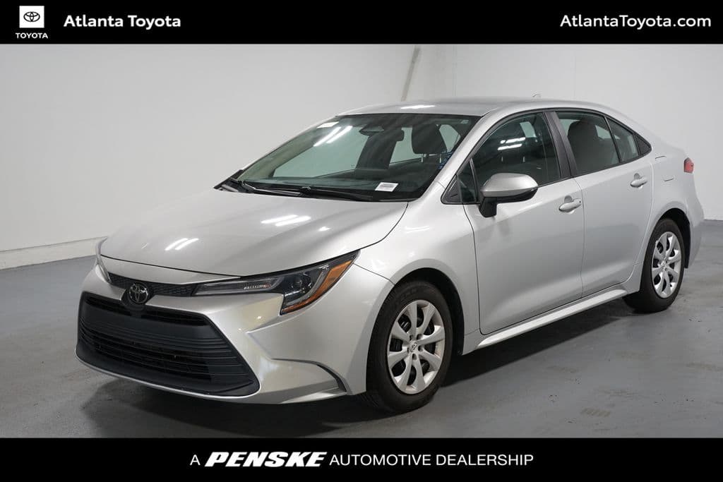 2024 Toyota Corolla LE — photo 1 of 7