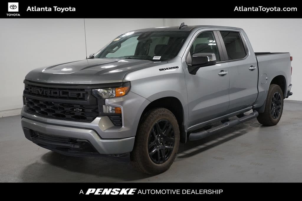 2024 Chevrolet Silverado 1500 Custom — photo 1 of 7