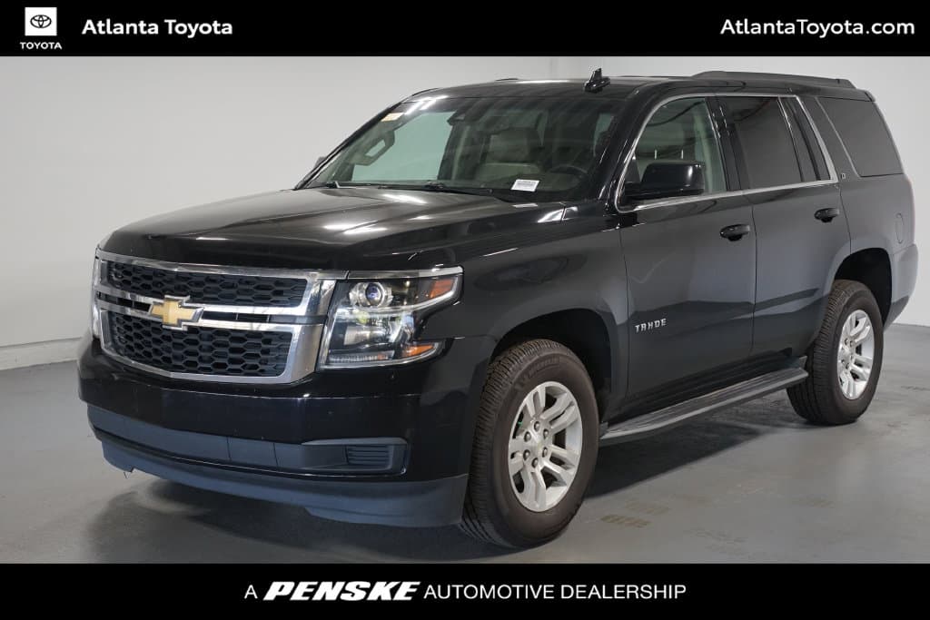 2017 Chevrolet Tahoe LT — photo 1 of 7