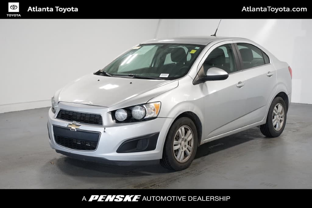 2014 Chevrolet Sonic LT — photo 1 of 7