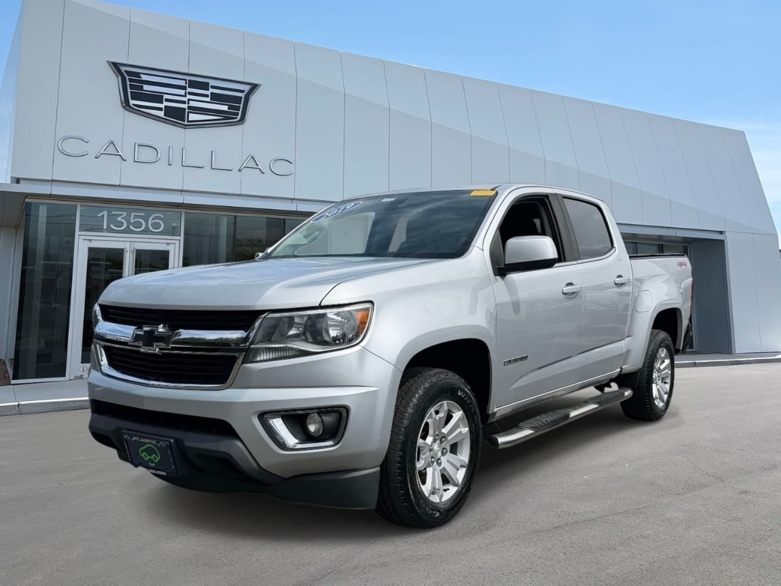2019 Chevrolet Colorado 4WD LT — photo 1 of 34