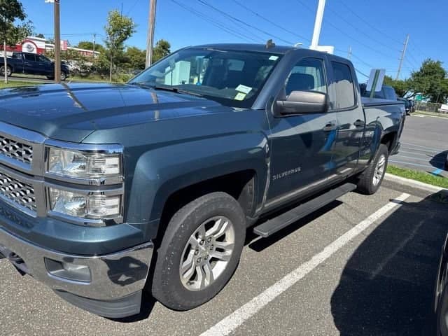 2014 Chevrolet Silverado 1500 LT — photo 1 of 5