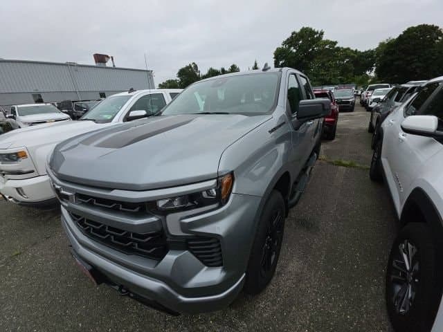 2025 Chevrolet Silverado 1500 RST — photo 1 of 4