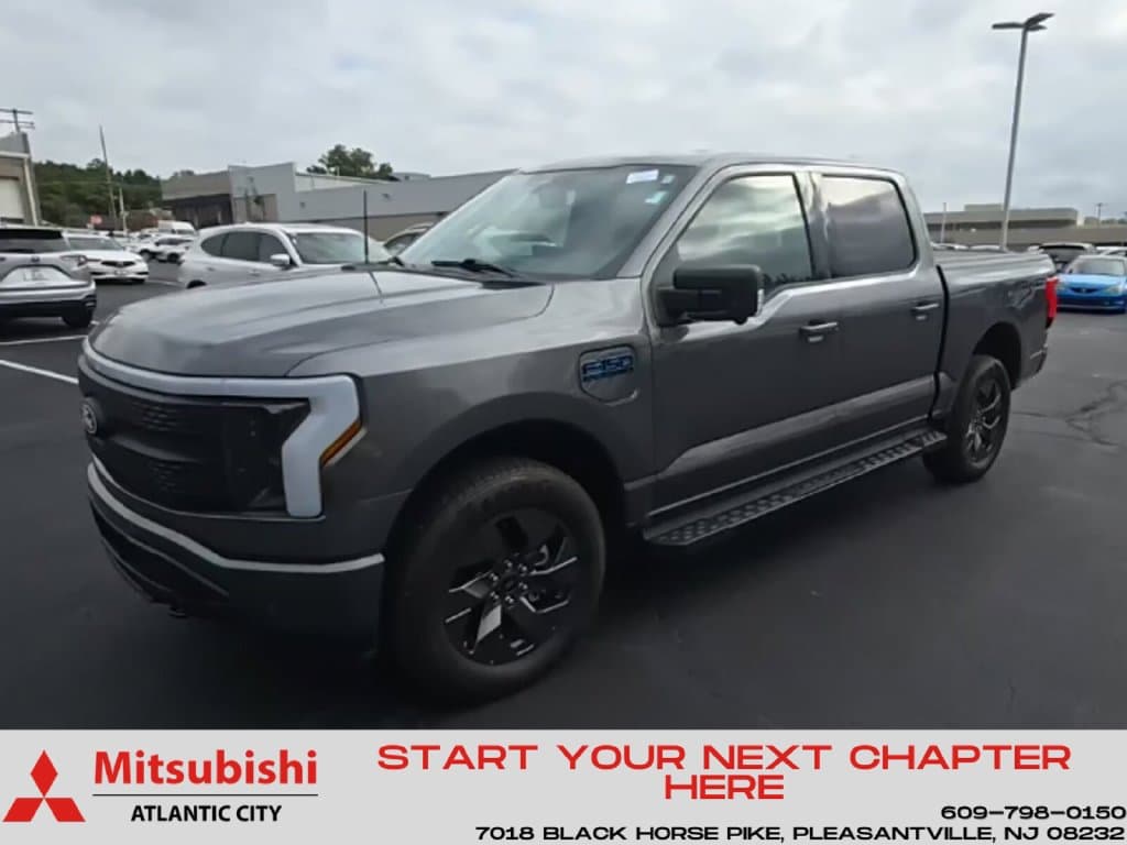 2025 Ford F-150 Lightning Flash — photo 1 of 5