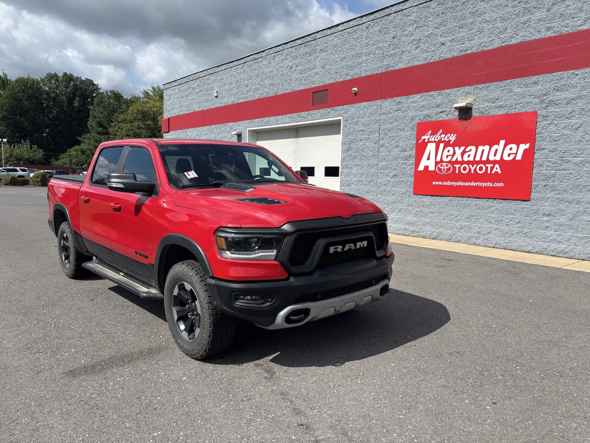 2021 RAM 1500 Rebel — photo 1 of 12