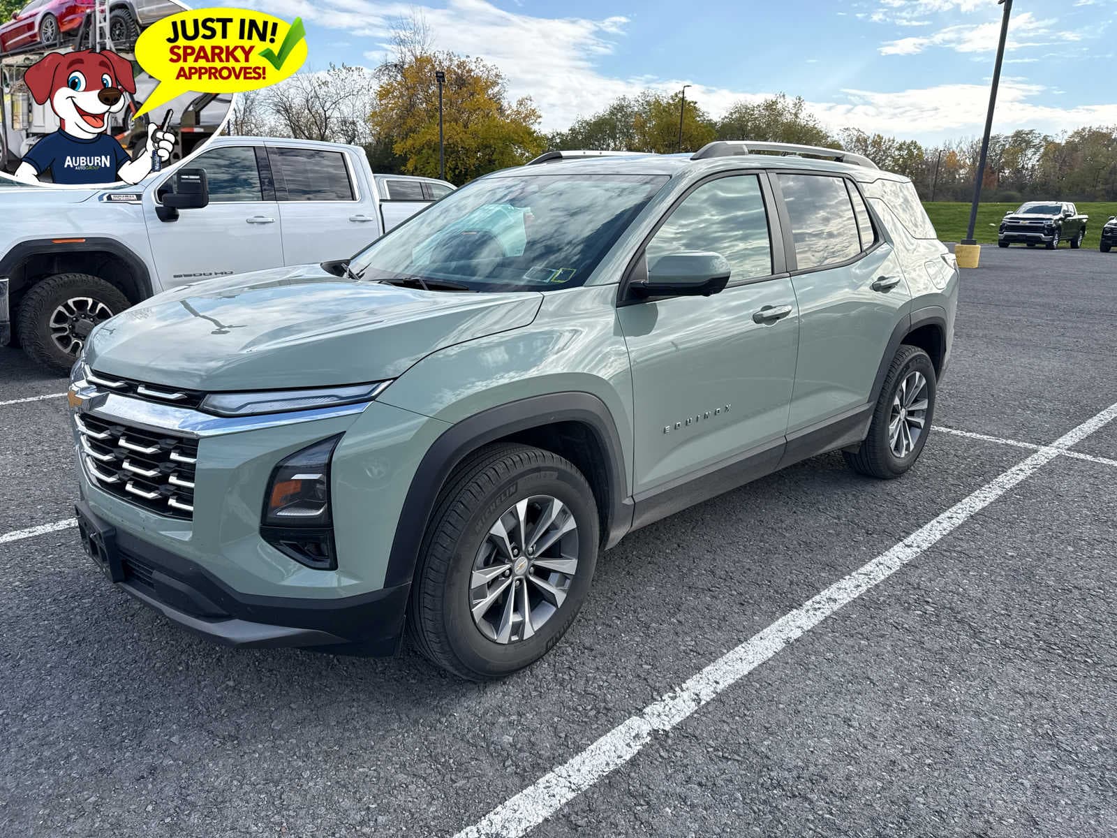 2025 Chevrolet Equinox AWD LT — photo 1 of 13