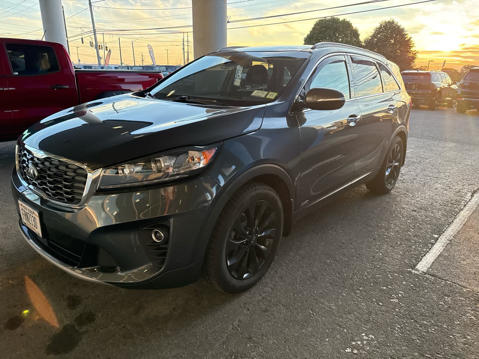 2020 Kia Sorento EX V6 — photo 1 of 28