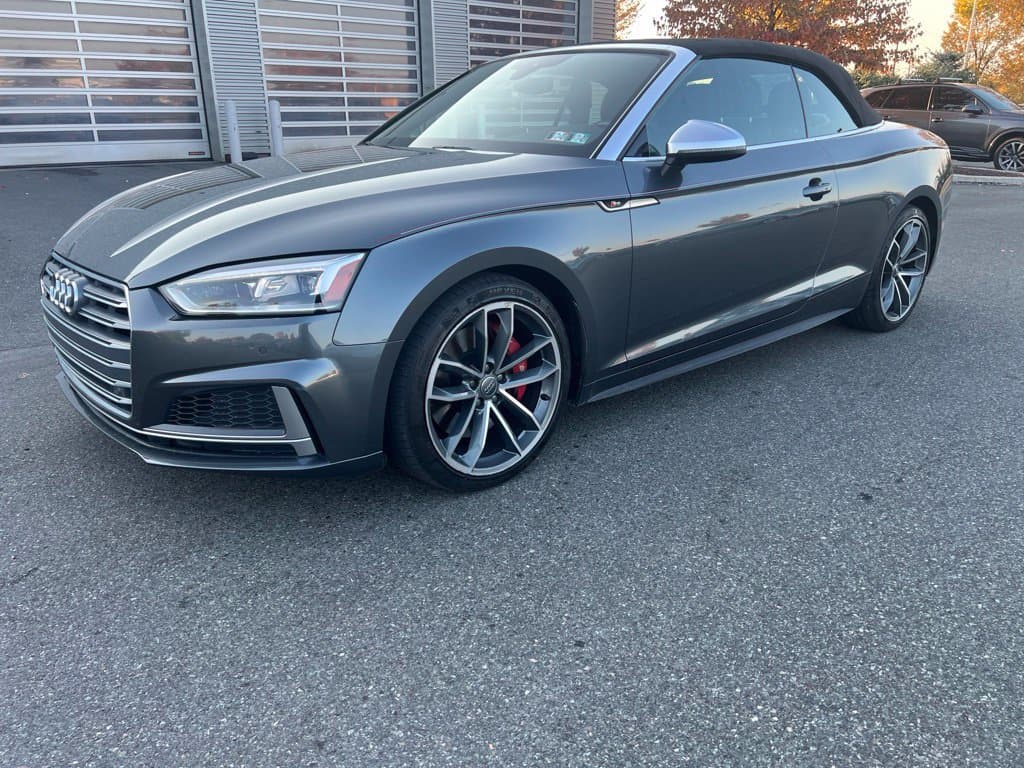 2018 Audi S8 plus Base — photo 1 of 18