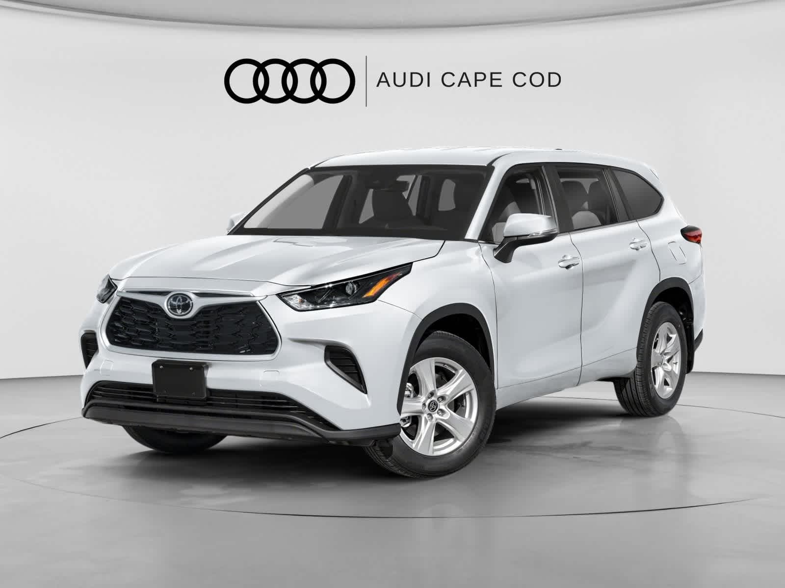 2023 Toyota Highlander Platinum — photo 1 of 10