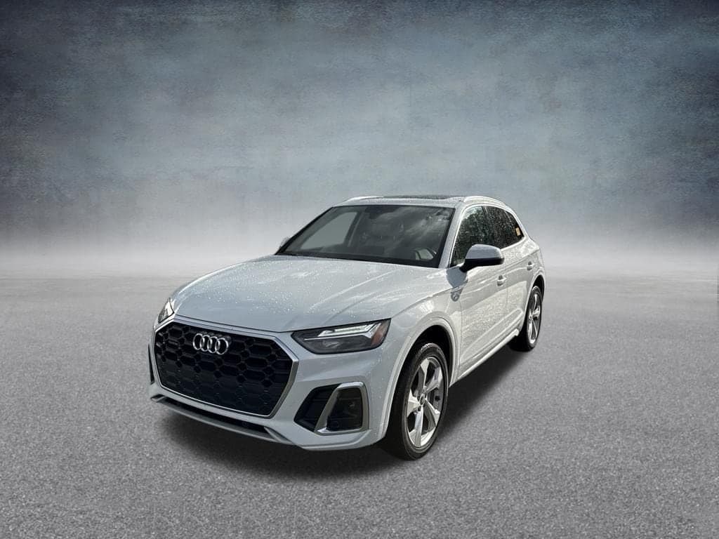 2024 Audi Q5 S line Premium Plus — photo 1 of 17