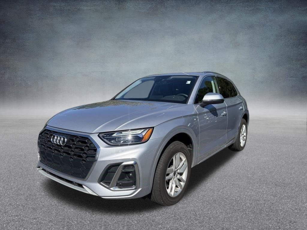2024 Audi Q5 Base — photo 1 of 12