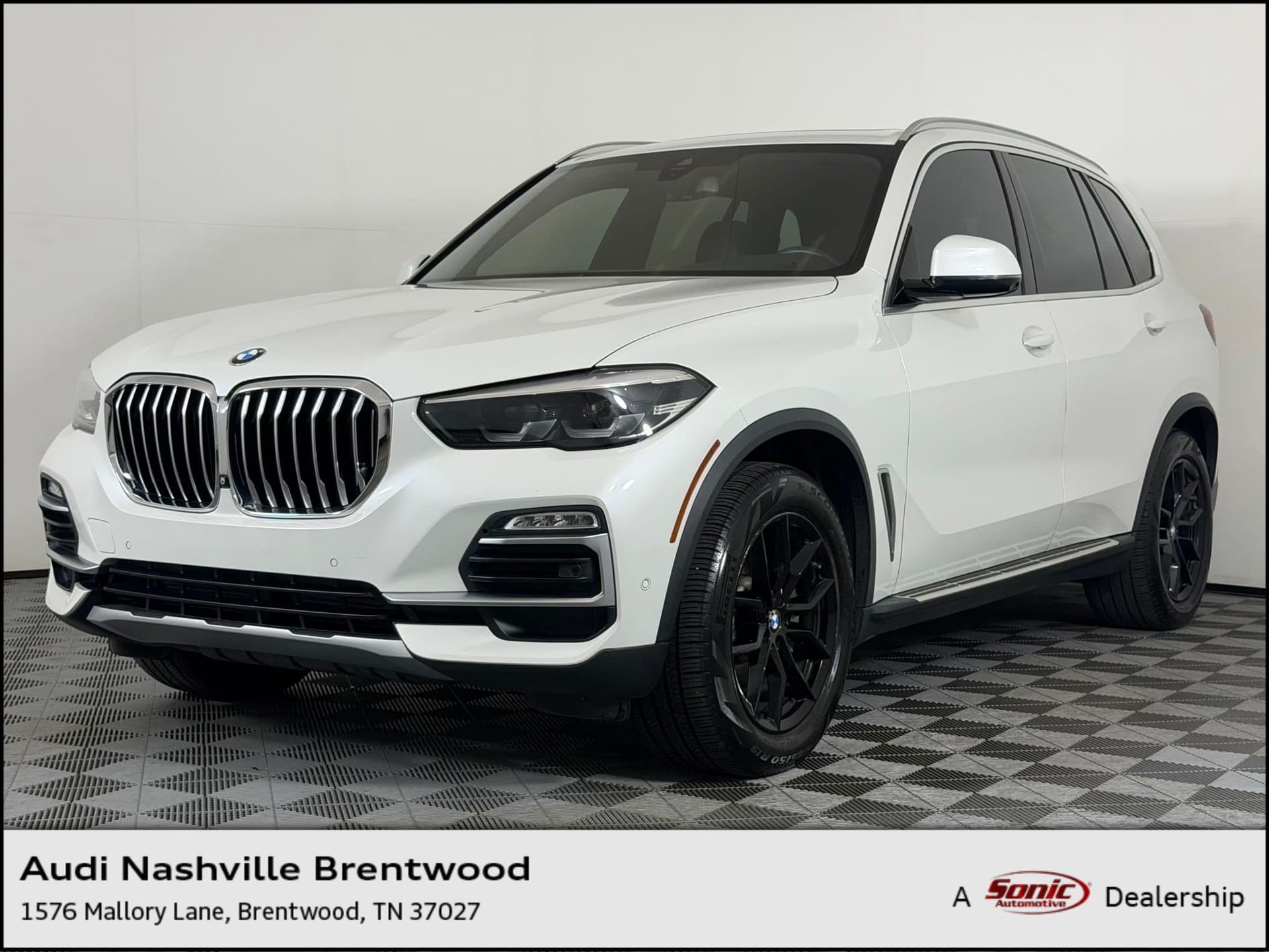 2020 BMW X5 xDrive40i — photo 1 of 29