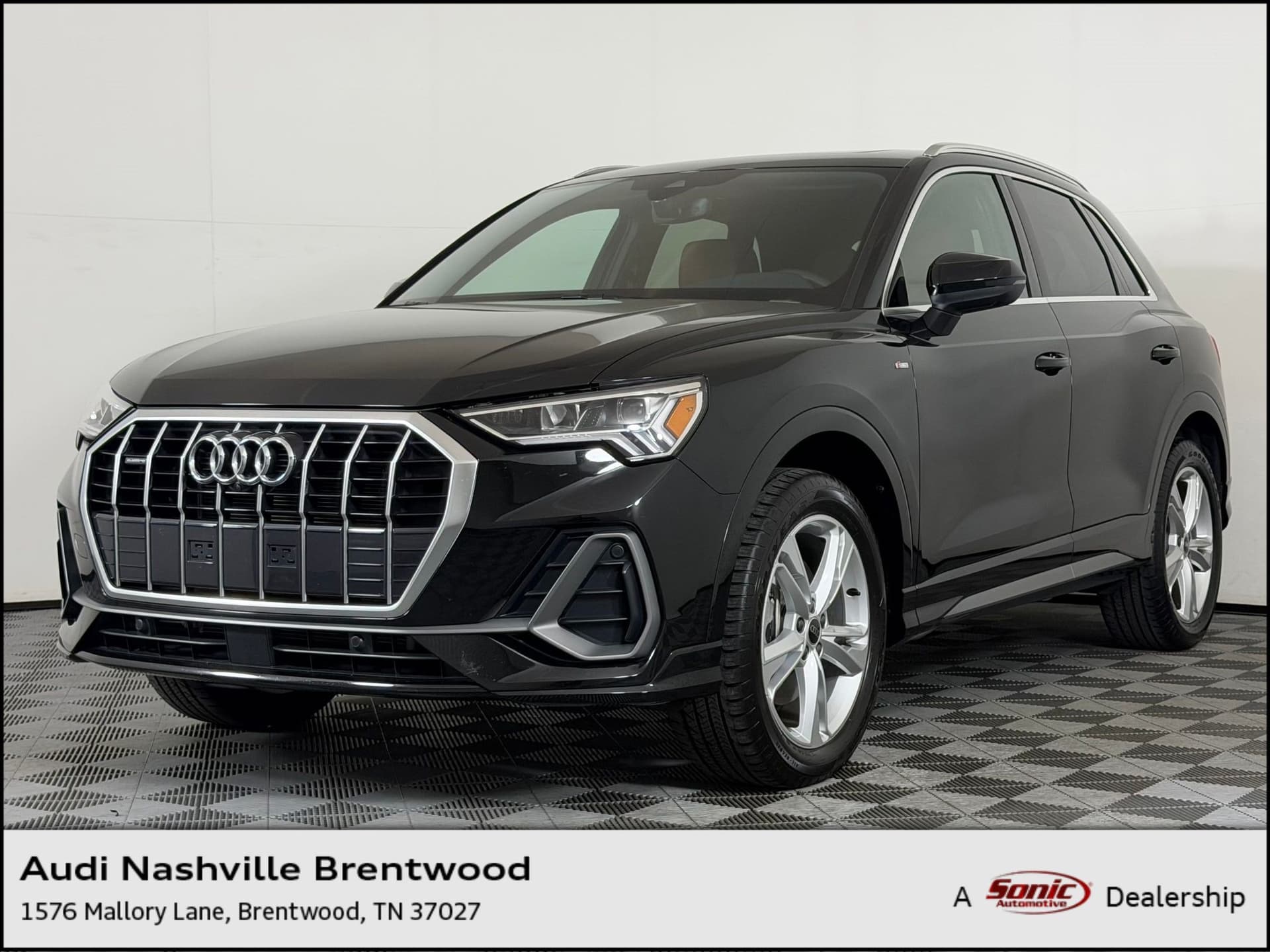 2023 Audi Q3 S line Premium Plus — photo 1 of 29