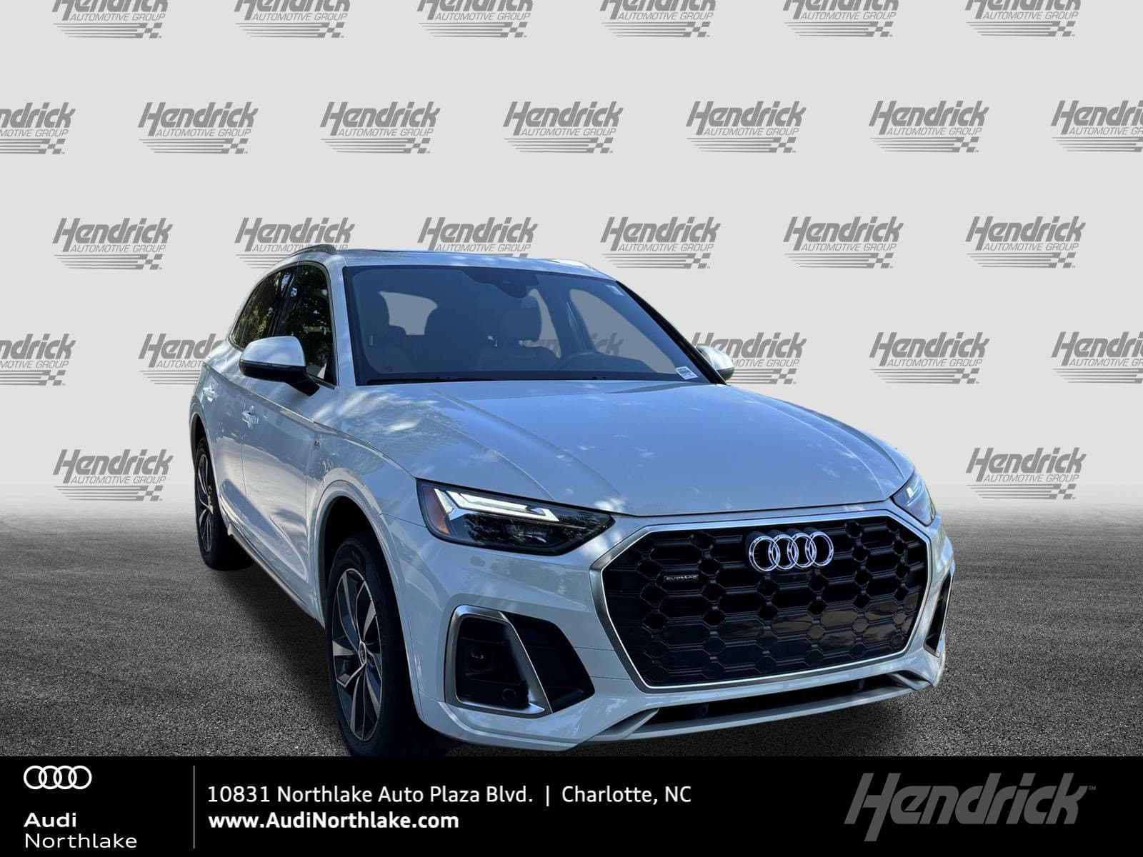 2023 Audi Q5 S line Premium Plus — photo 1 of 38