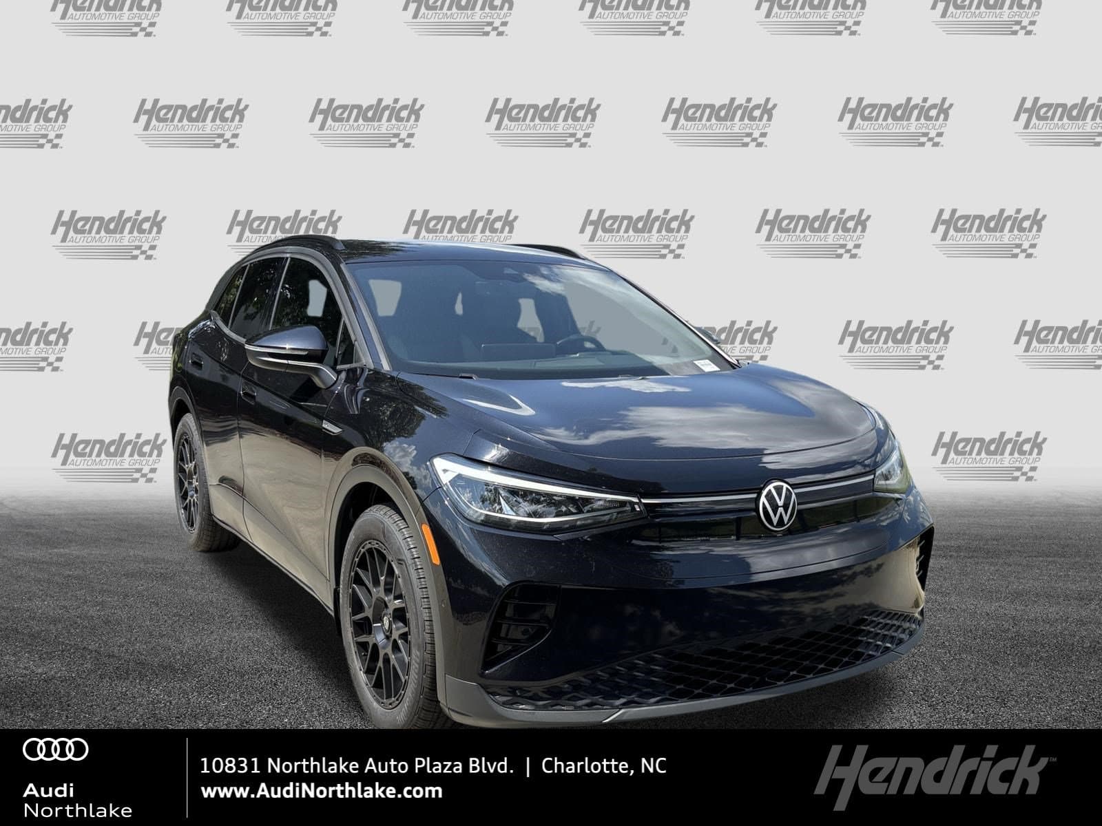 2023 Volkswagen ID.4 Pro — photo 1 of 38