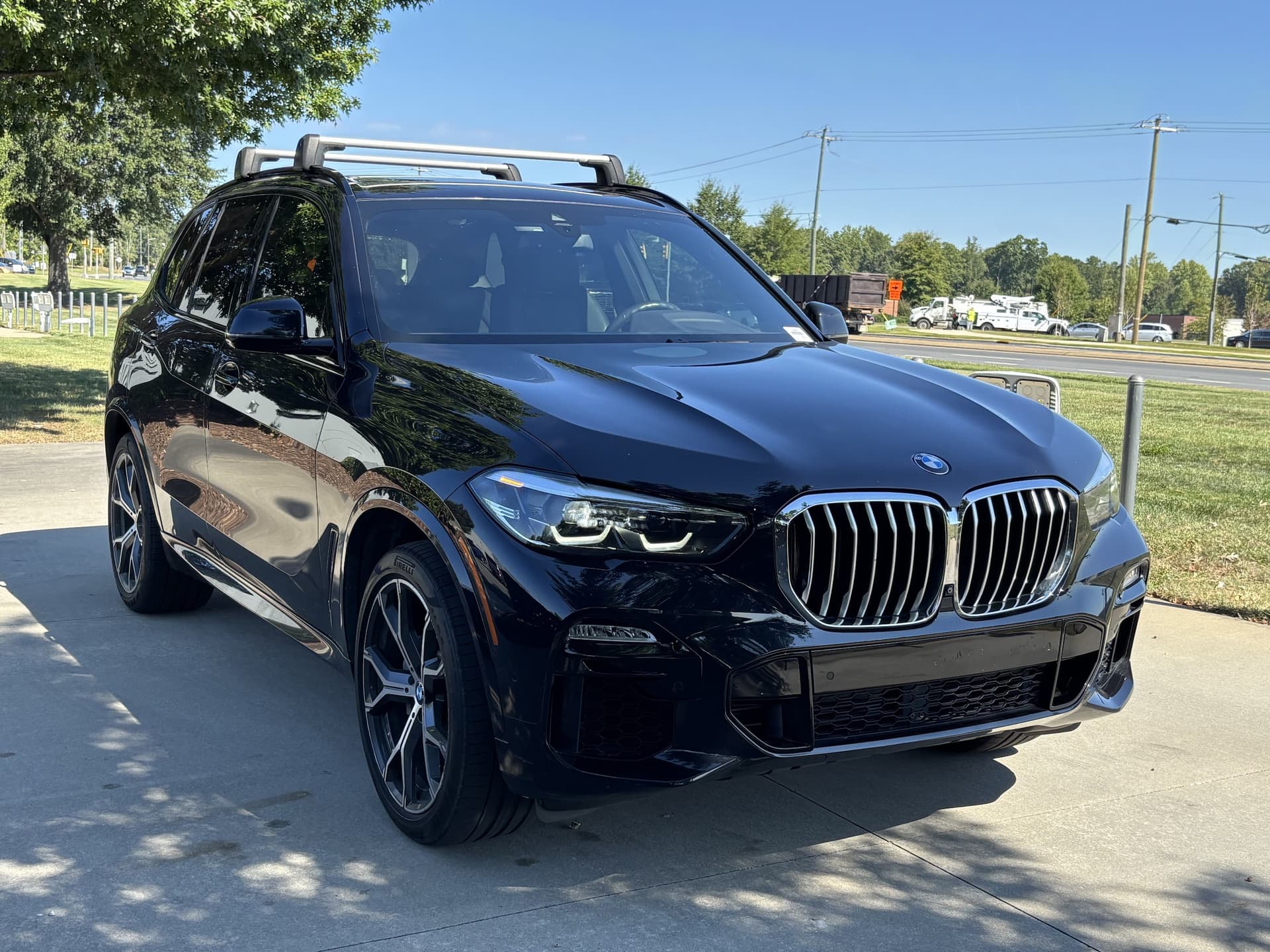 2020 BMW X5 xDrive40i — photo 1 of 5